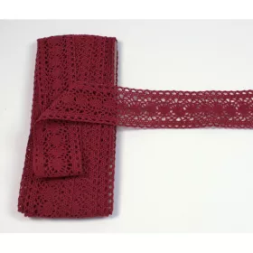 Csipke szim. 4cm 12. bordó