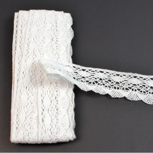 Csipke asszim. 3,5cm 10. fehér