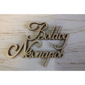   Natúr fa - "Boldog névnapot" felirat 9cm 3db/csomag
