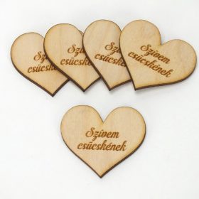   Natúr fa - Szív "Szívem csücskének" 4cm 5db/cs