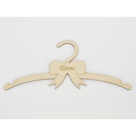   Natúr fa - Gyerek vállfa egyedi név gravírozással 13x30cm