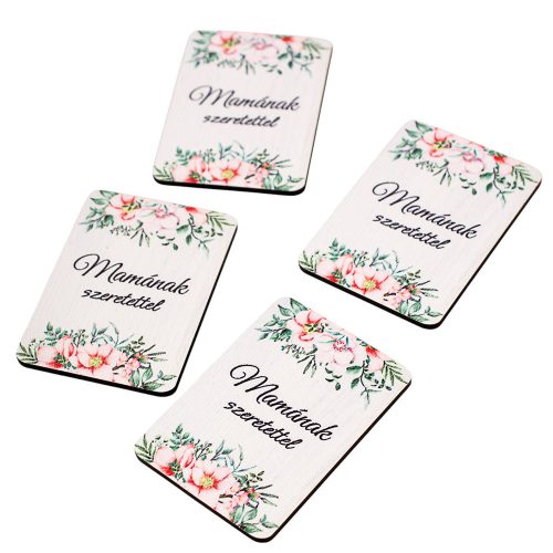 4db. "Mamának szeretettel" feliratos dekor fa tábla 7 x 5cm